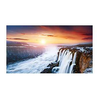 55" VHR-R Razor Narrow Bezel Video Wall